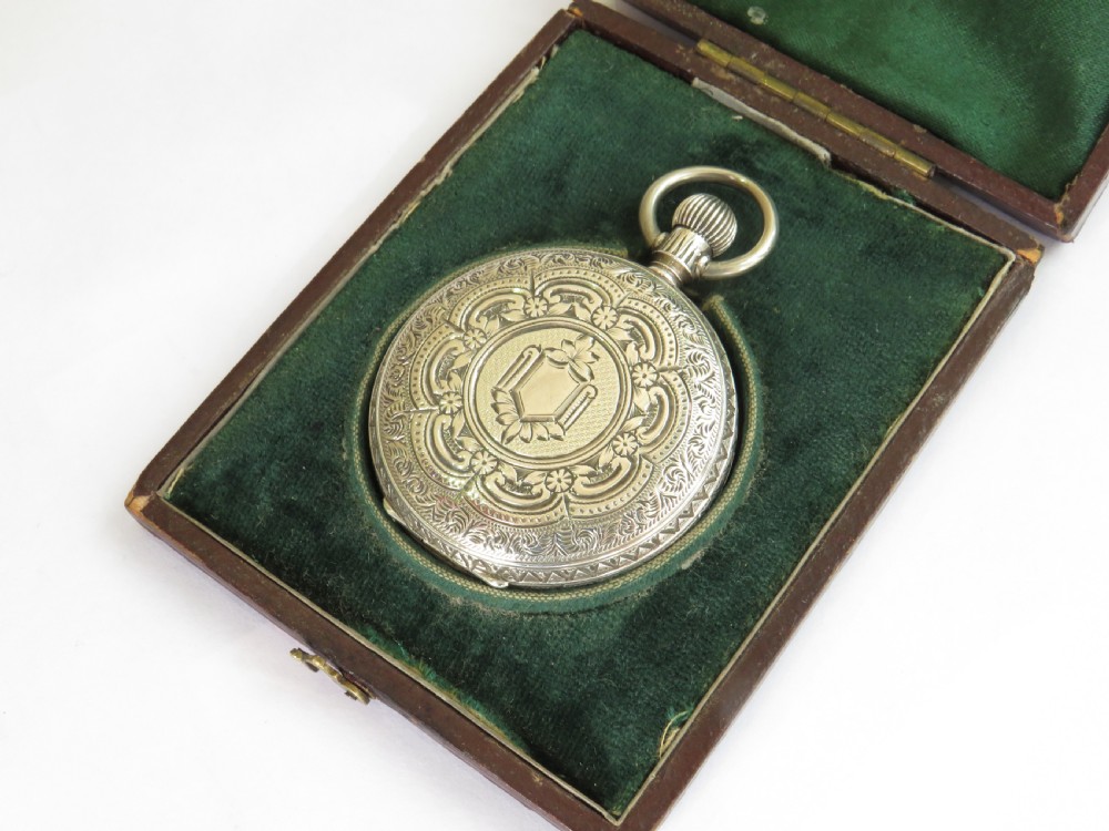 Small silver Waltham Royal hunter pocket watch View III