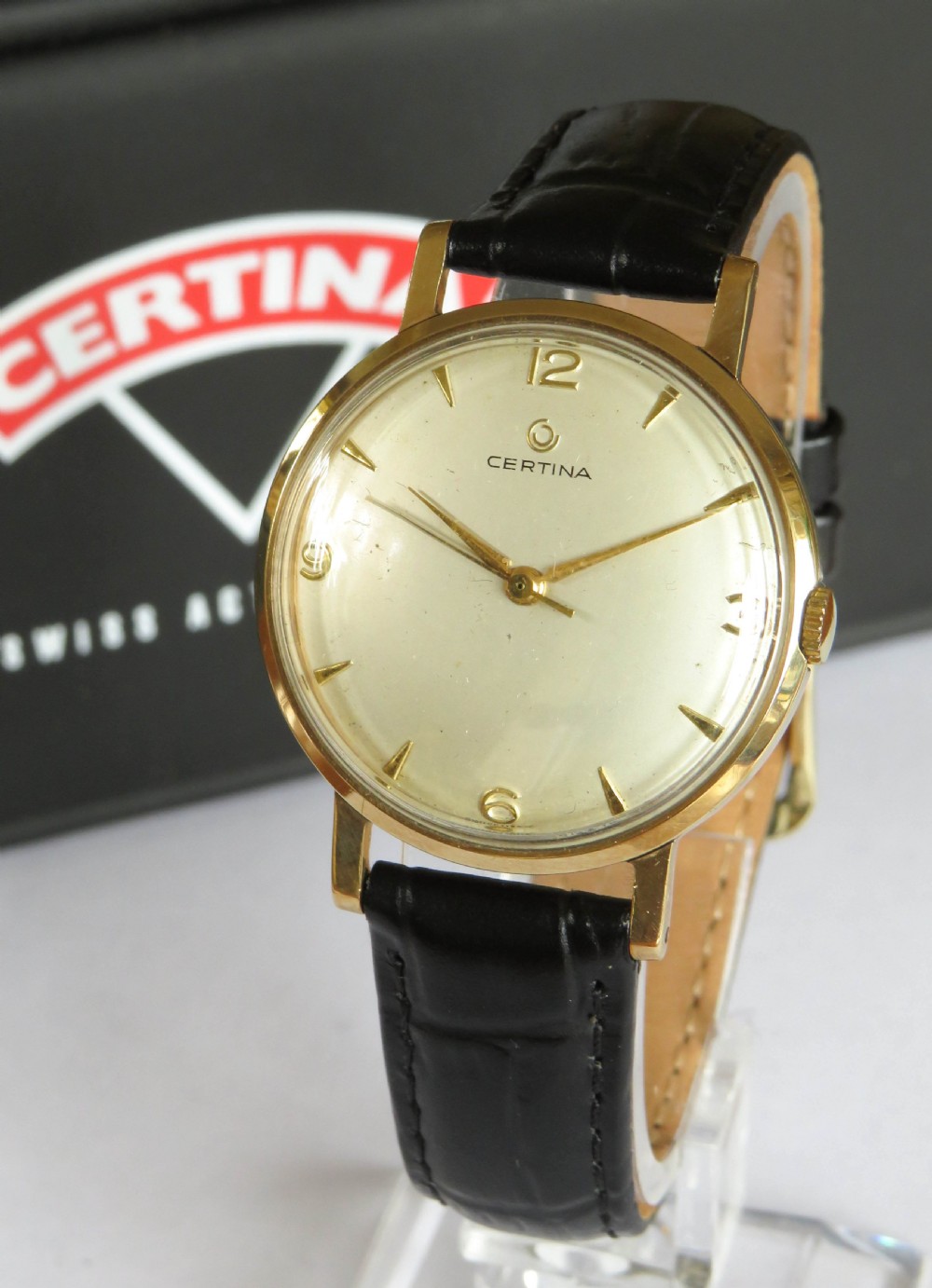 Gents 9ct gold Certina wrist watch, 1960