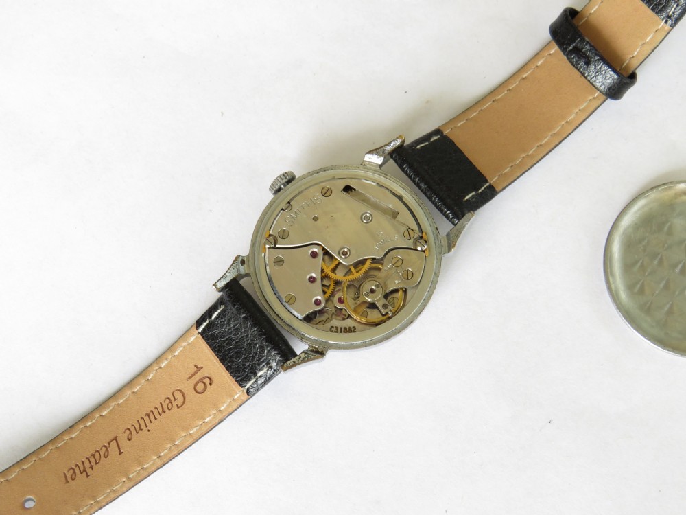 Gents 1940s Smiths wrist watch View III