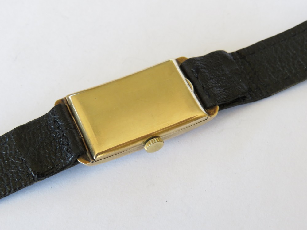 9ct gold Laco wrist watch, 1935 View IV