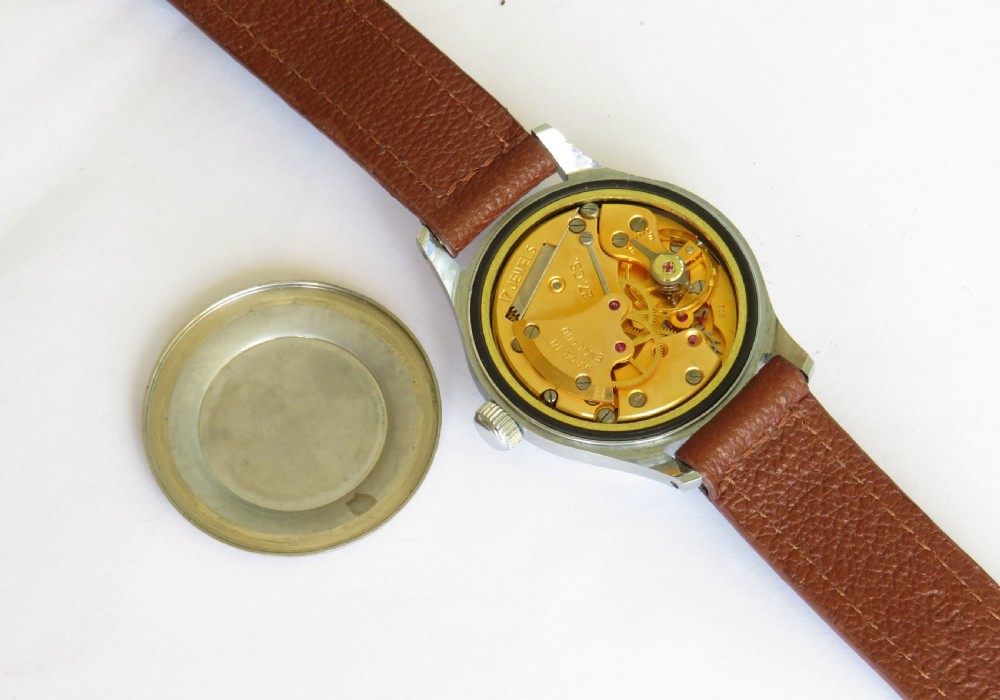 Gents 1960s Smiths Astral wrist watch View III