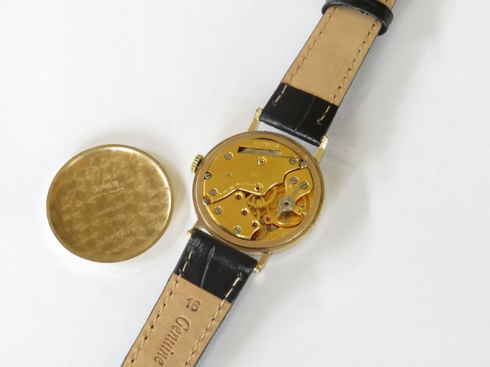 Gents 9ct gold Smiths De Luxe wrist watch, 1955 View III