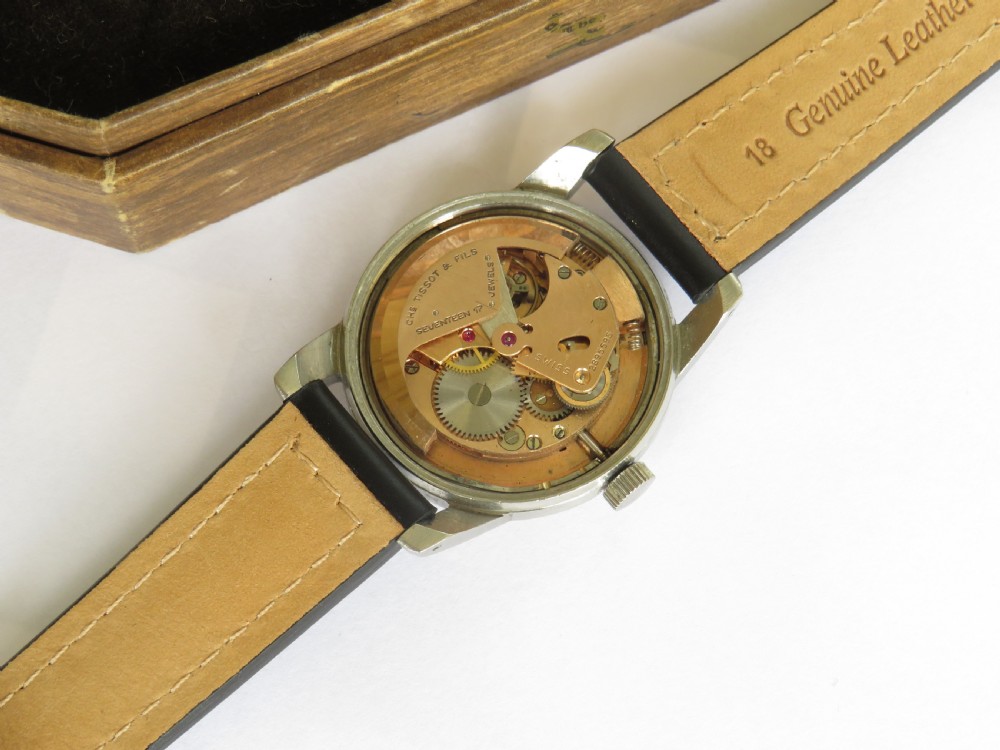 Gents Tissot bumper automatic wrist watch, 1953 View IV