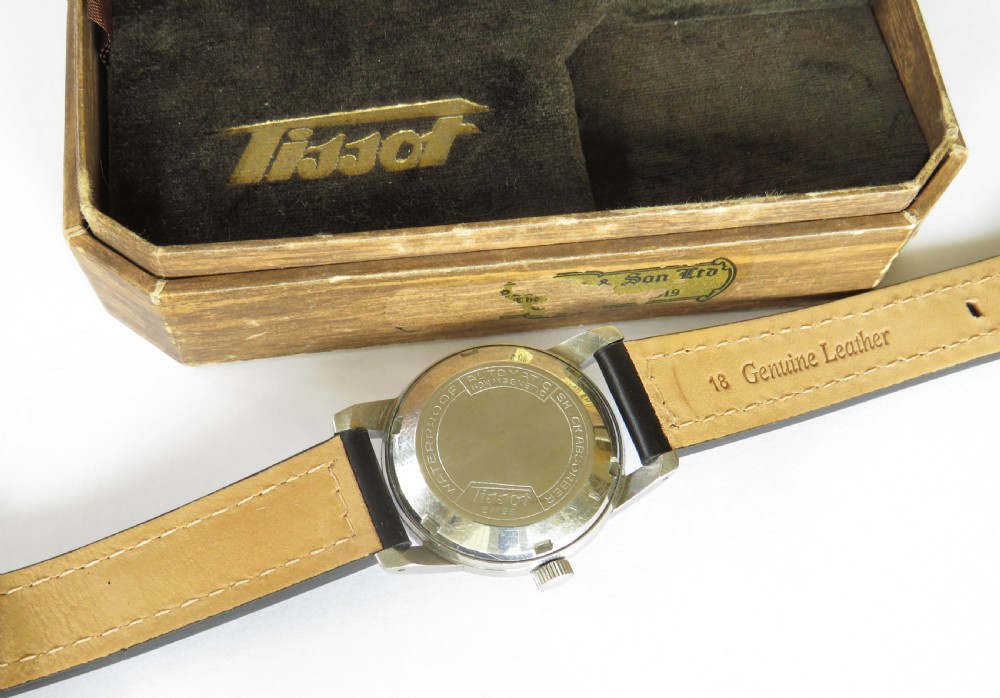Gents Tissot bumper automatic wrist watch, 1953 View V