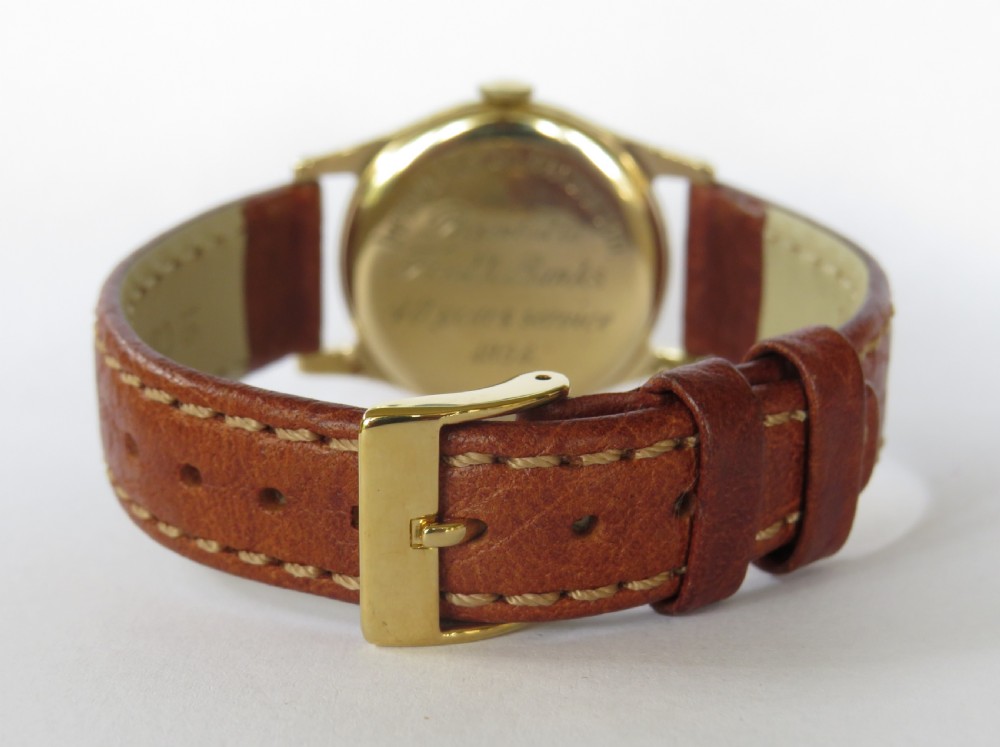 Mid-size 9ct gold Buren Grand Prix wrist watch, 1956 View V