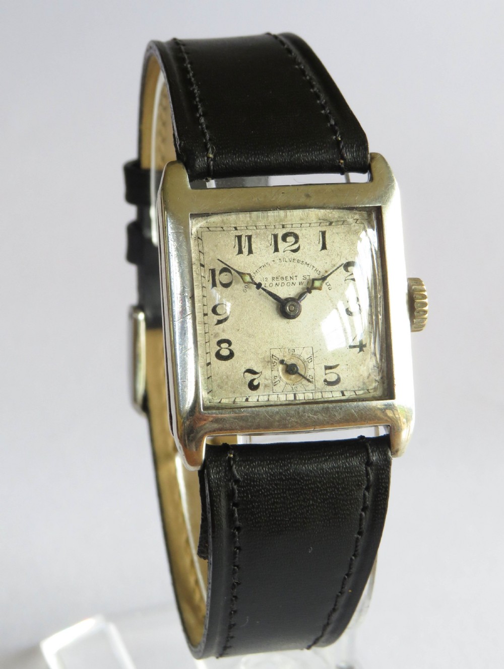 Gents 1931 silver watch, Goldsmiths & Silversmiths  View II