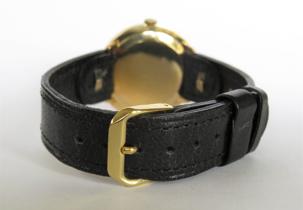 Gents 9ct gold Rotary watch, 1969 View IV