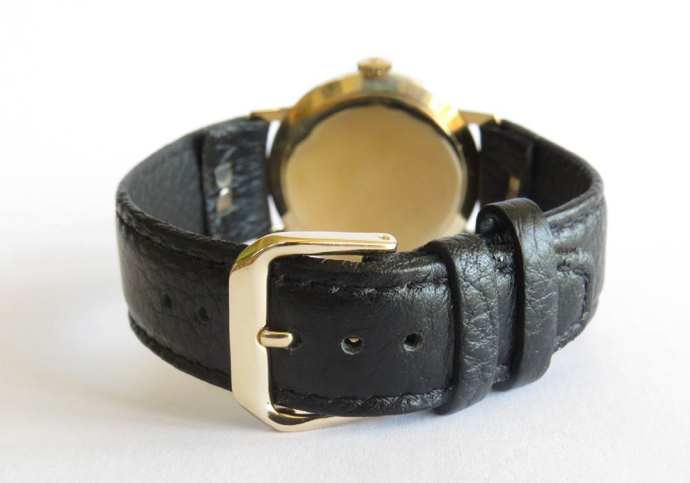 Gents 9ct gold Winegartens wrist watch, 1966 View IV
