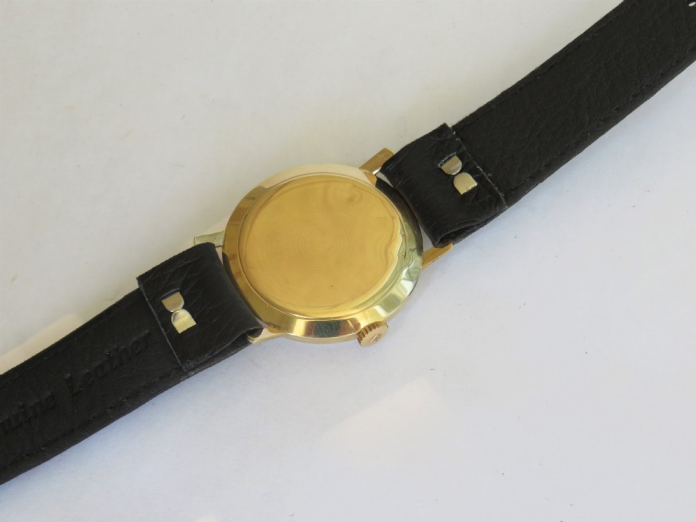 Gents 9ct gold Winegartens wrist watch, 1966 View V
