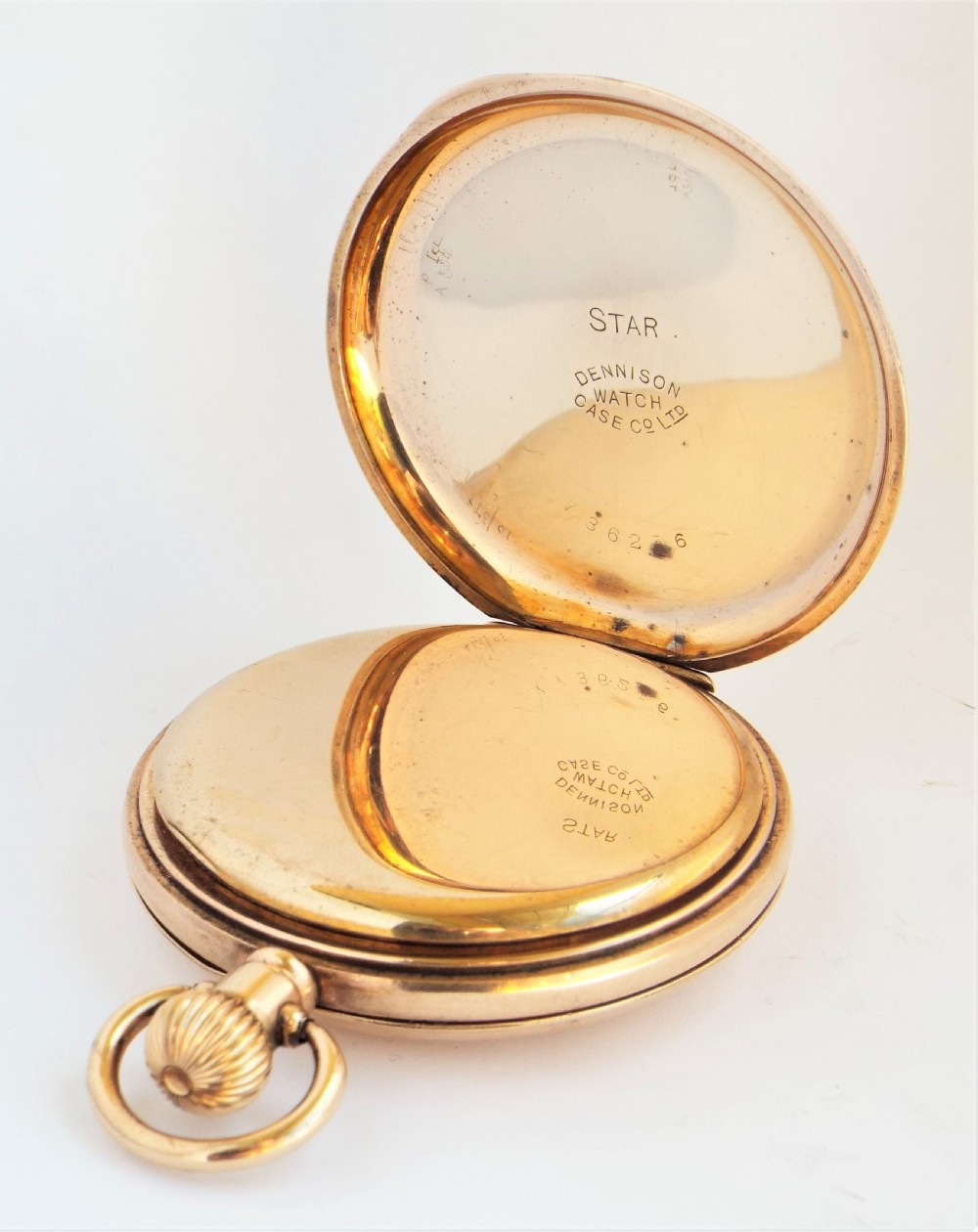 An antique Waltham half hunter pocket watch, 1913. View IV