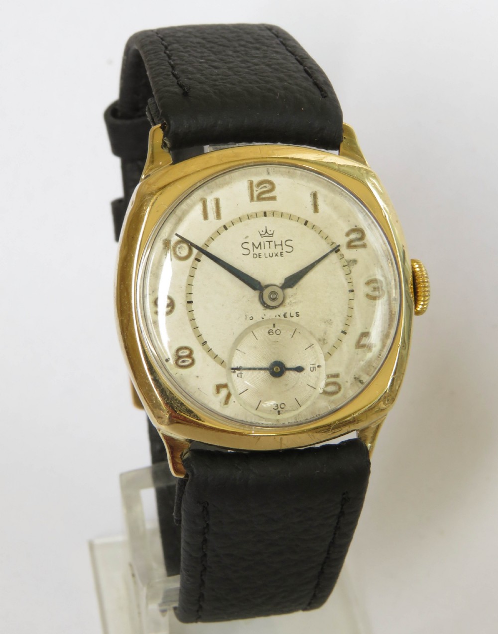 Gents 9ct gold Smiths De Luxe wrist watch, 1955 View II