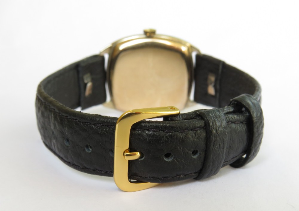 9ct yellow gold and white gold mid-size watch View IV