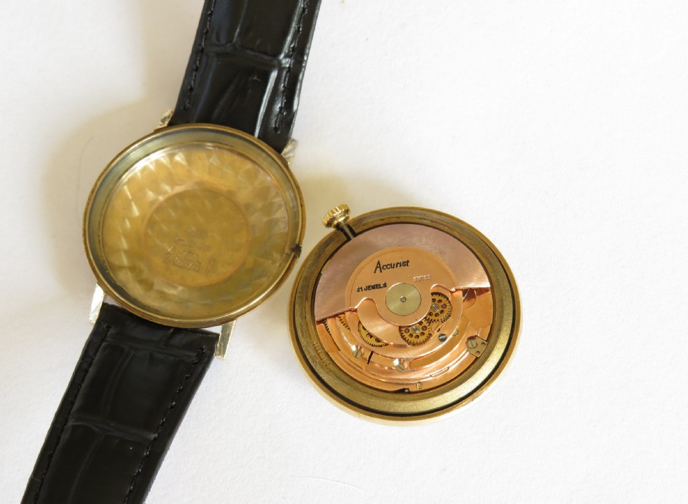 Gents 9ct gold Accurist wrist watch, 1965 View V