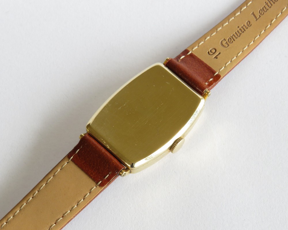Gents 1930s Gruen wrist watch View V
