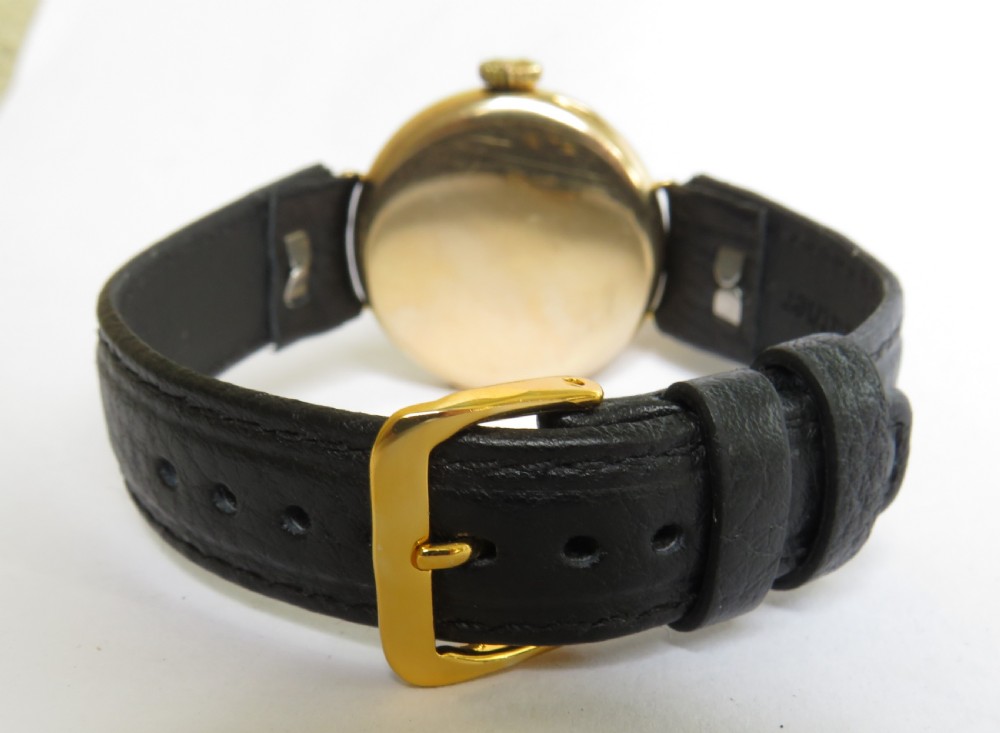 Antique 9ct gold wrist watch, 1924 View V