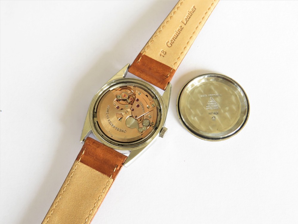 Gents Omega Constellation wrist watch, 1966 View III