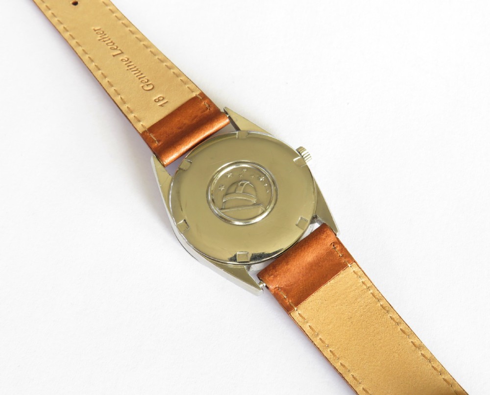 Gents Omega Constellation wrist watch, 1966 View V