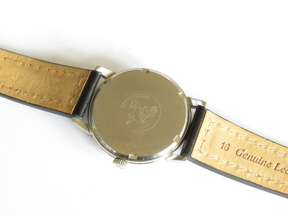 Gents Omega Seamaster 600 wrist watch View IV