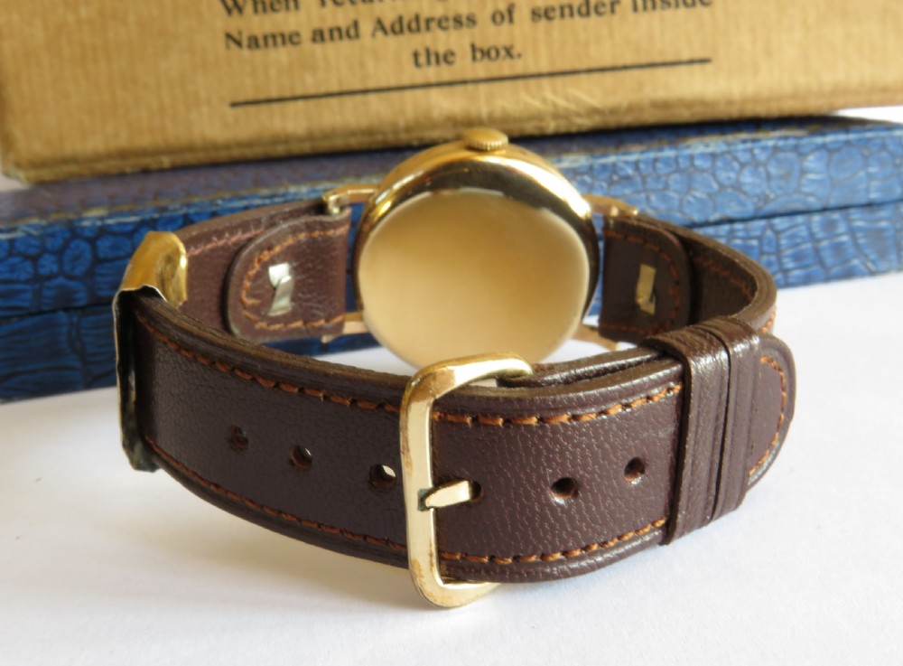 Gents 9ct gold Smiths watch for J W Benson View III