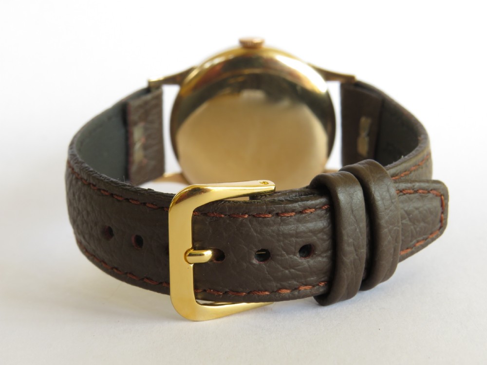 Mid-size 9ct gold Trojan wrist watch, 1958 View V