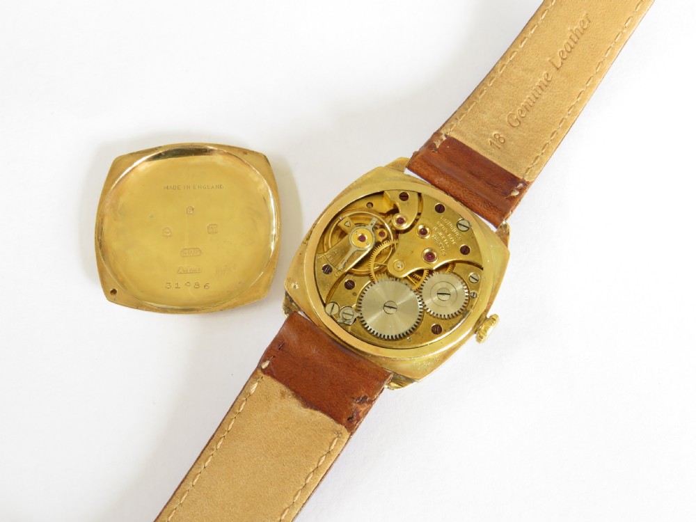 Gents 9ct gold Longines wrist watch, 1945 View III
