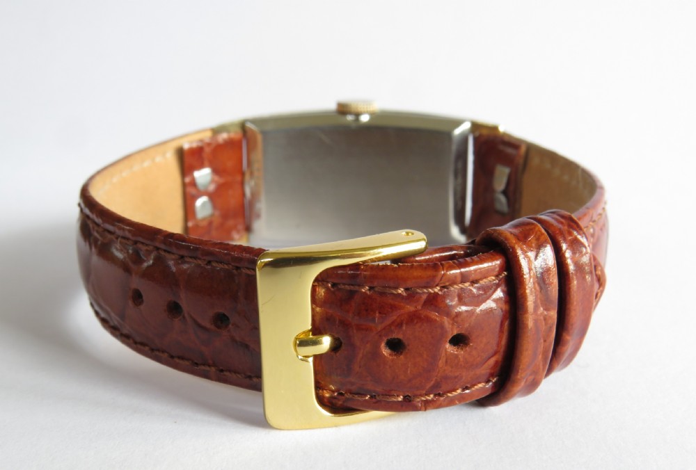 1941 Bulova mid-size wrist watch View III