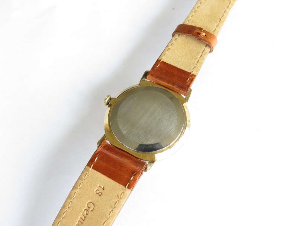Gents 1960s Garrard wrist watch View III