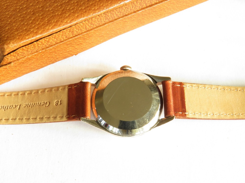 Gents Omega Seamaster wrist watch, 1956 View V