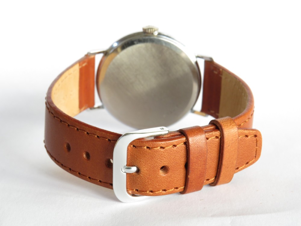 Gents 1960s Girard Perregaux wrist watch View V