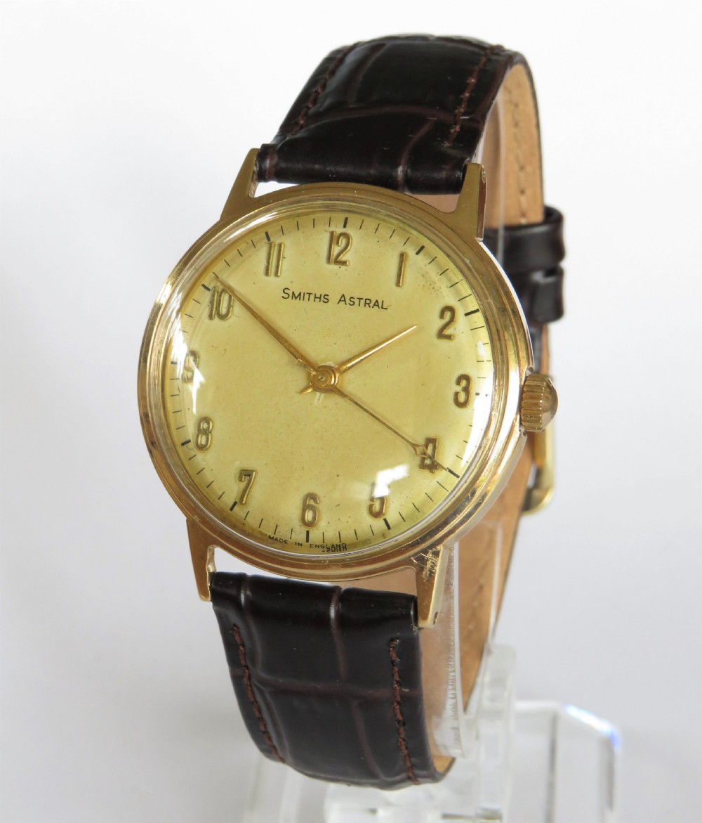 Gents 9ct Gold Smiths Astral Aquatite Watch, 1966