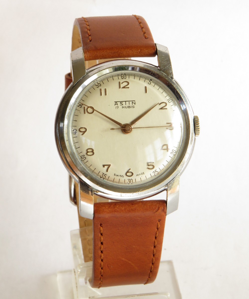 Gents 1950s Astin wrist watch View II