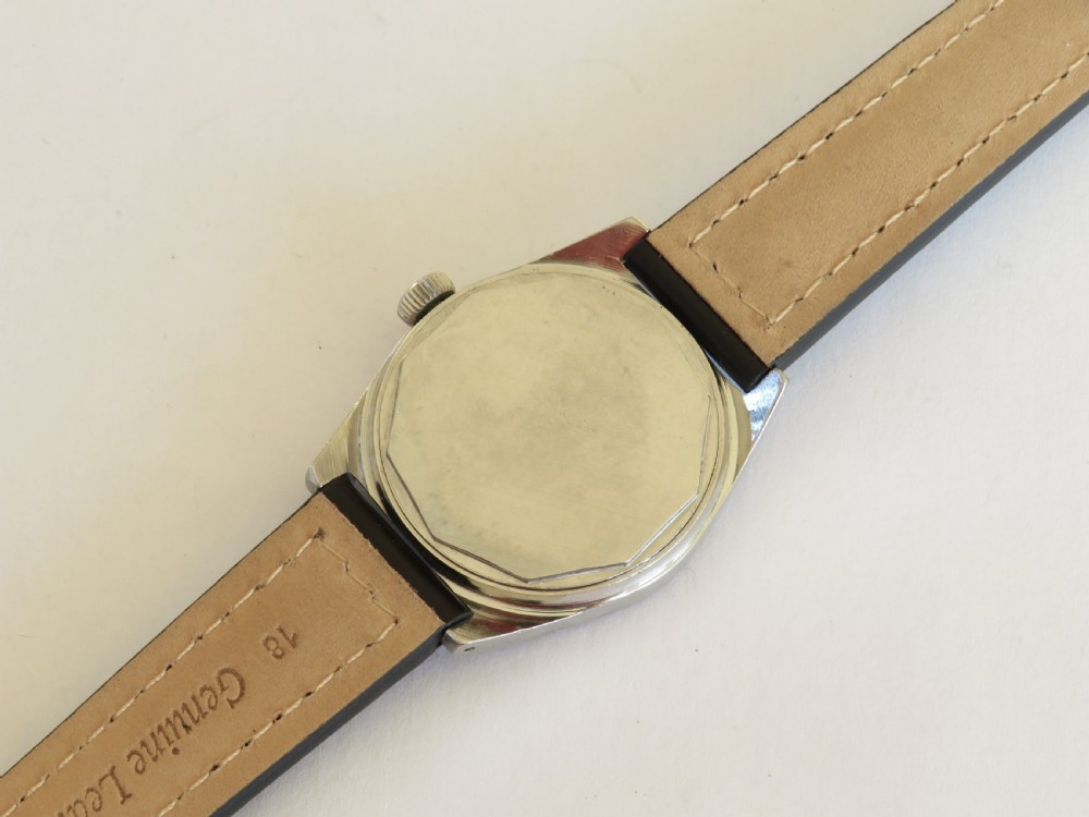 Gents Tissot Seastar PR516 wrist watch View III
