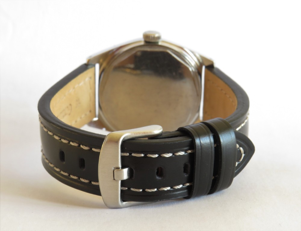 Gents Tissot Seastar PR516 wrist watch View V