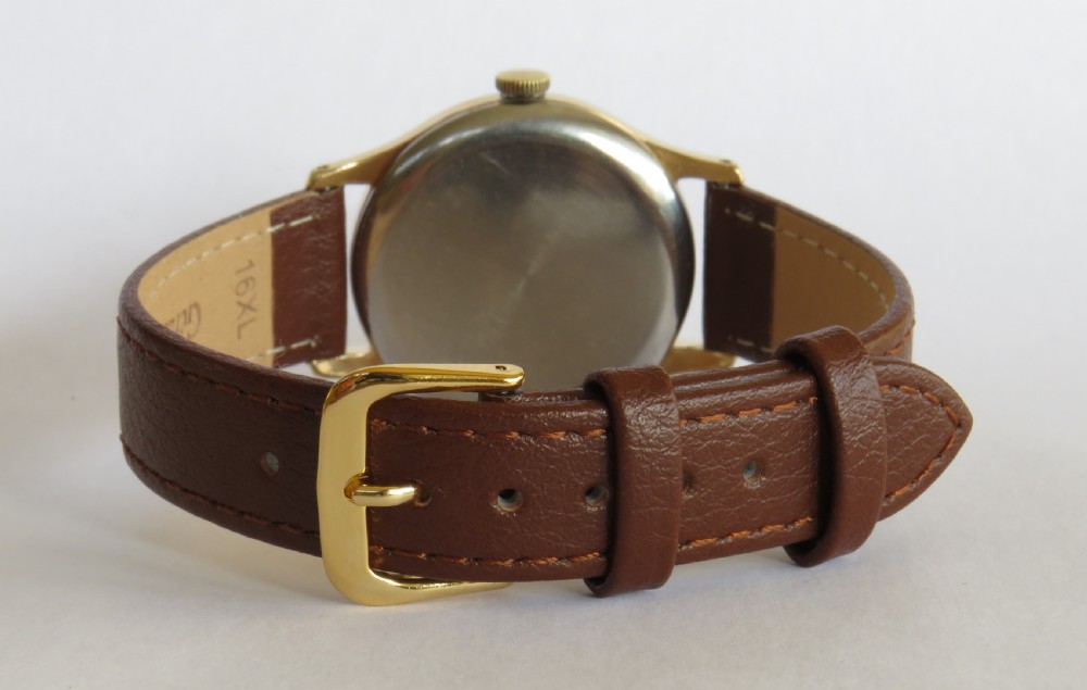 Gents 1960s Smiths Astral wrist watch, made in England View V