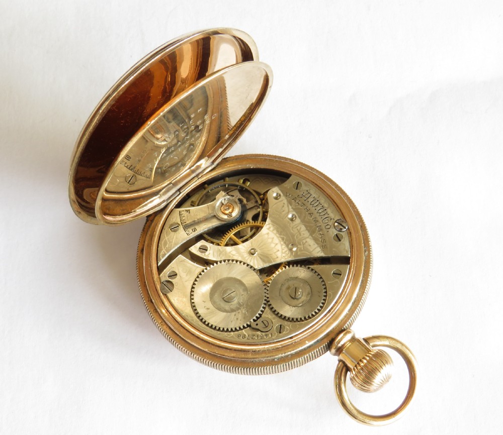 Waltham half hunter pocket watch, 1905 View V