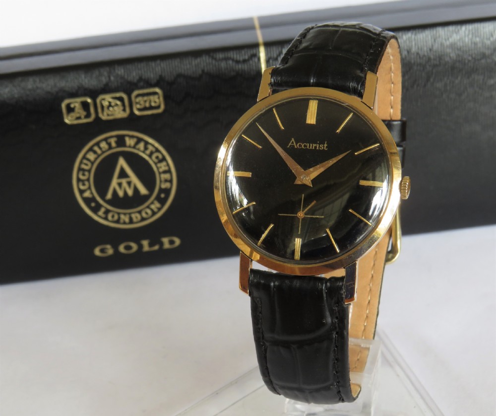 Gents 9ct gold Accurist wrist watch, 1958