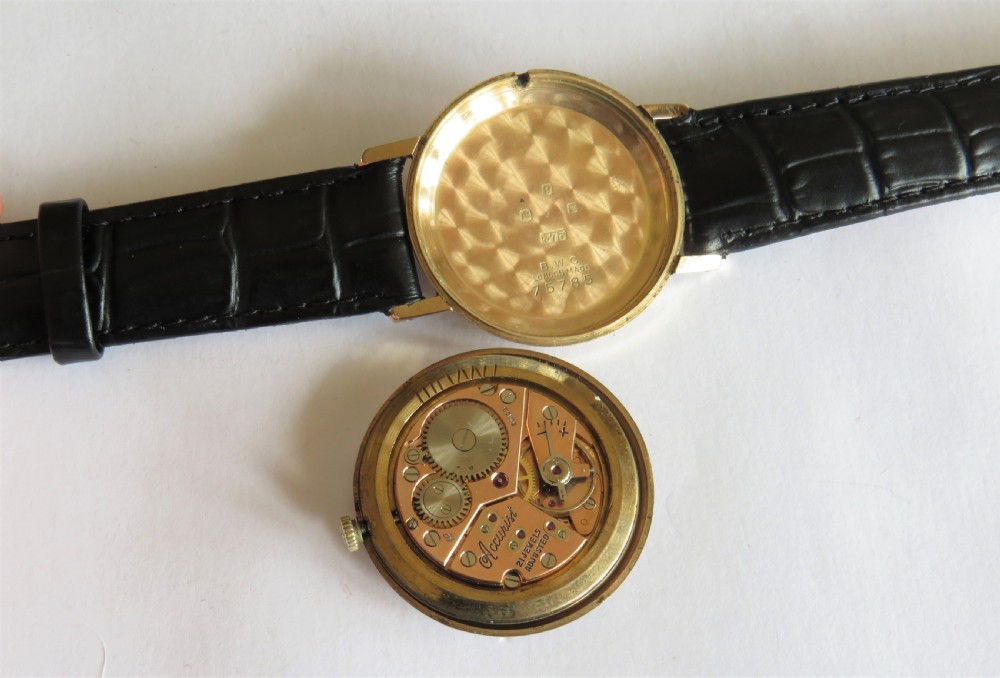 Gents 9ct gold Accurist wrist watch, 1958 View IV