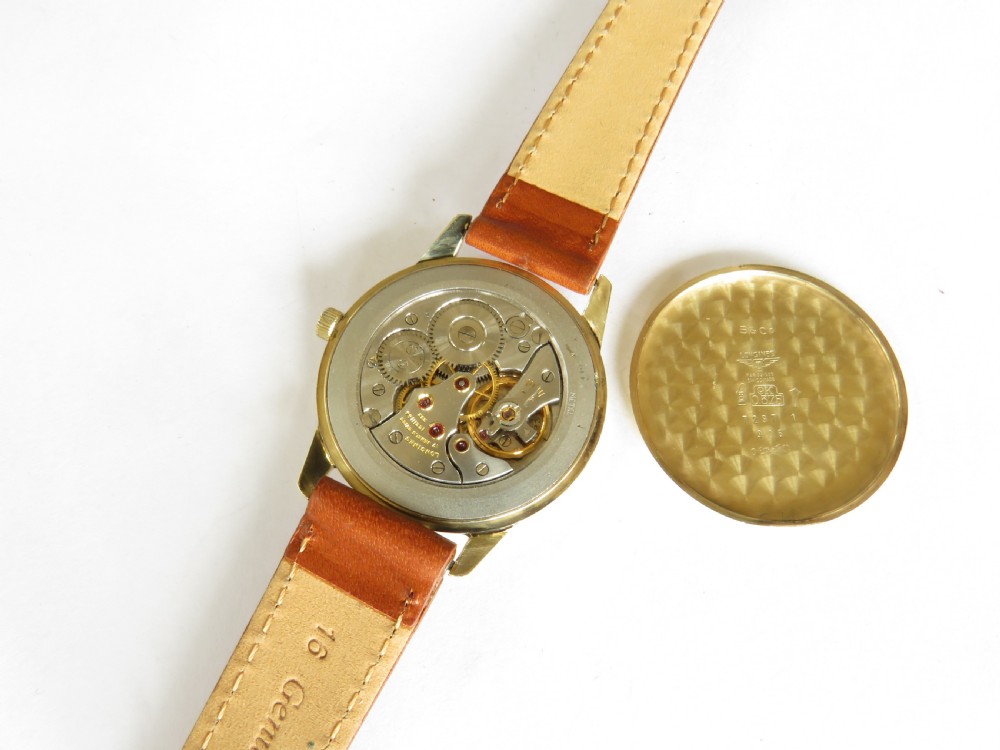 Gents 9ct gold Longines wrist watch, 1962 View IV