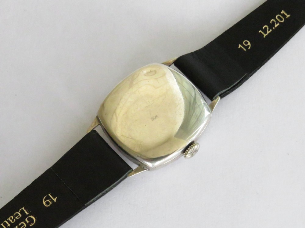 Gents 1928 silver wrist watch View V