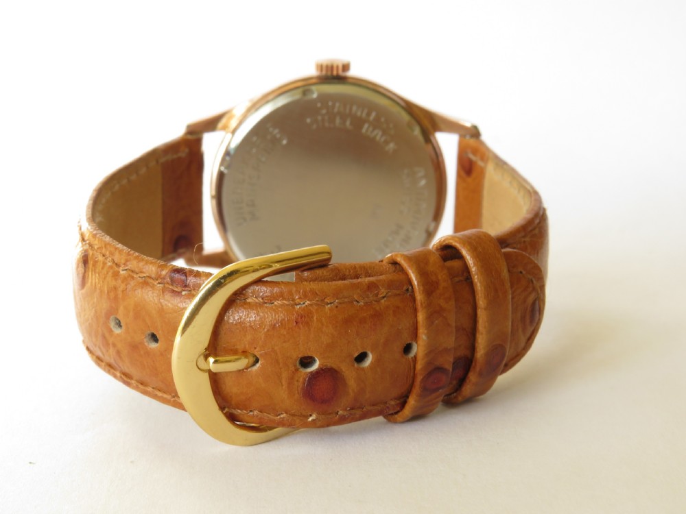 Gents 1960s Monvis wrist watch View V