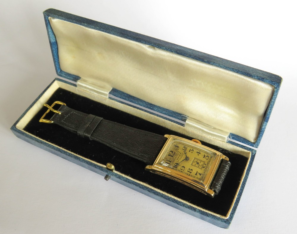 Gents 1930s Art Deco Cyma wrist watch  View III