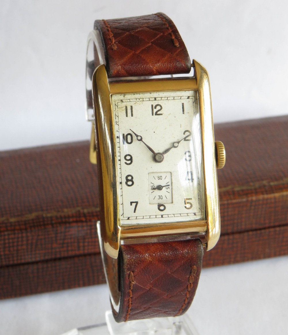 Gents 9ct gold Rotary wrist watch, 1930 View II