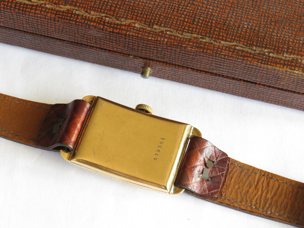 Gents 9ct gold Rotary wrist watch, 1930 View V