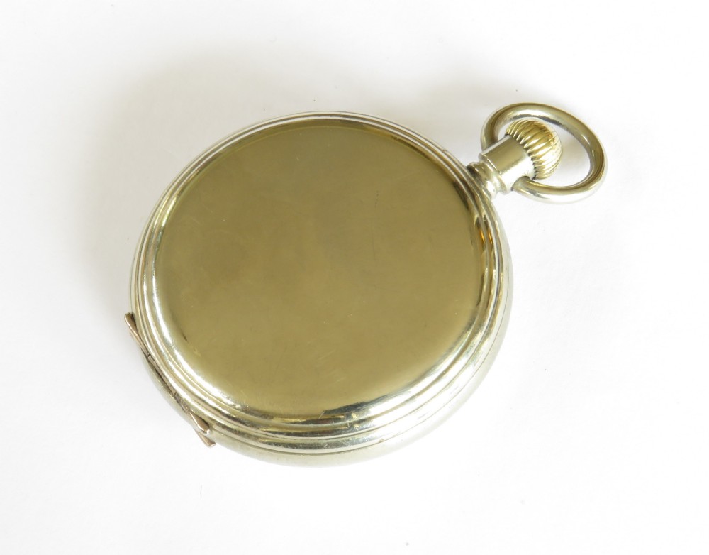 Antique Waltham hunter pocket watch, Thos Russell View V