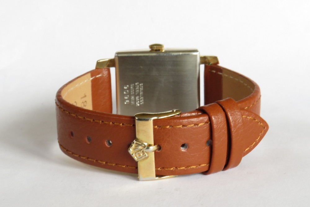 Gents 1950s Roamer wrist watch, super condition View IV