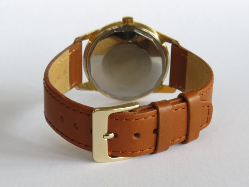 Gents 1950s Bernex automatic wrist watch View V