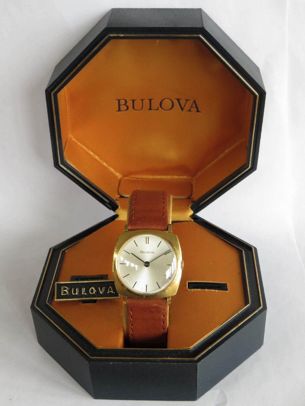 Gents Bulova wrist watch, 1967 View III