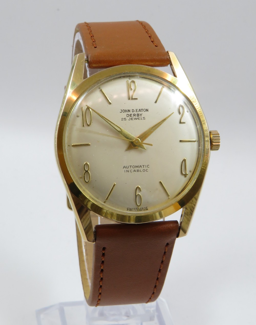 Gents 1950s automatic wrist watch, super condition View II