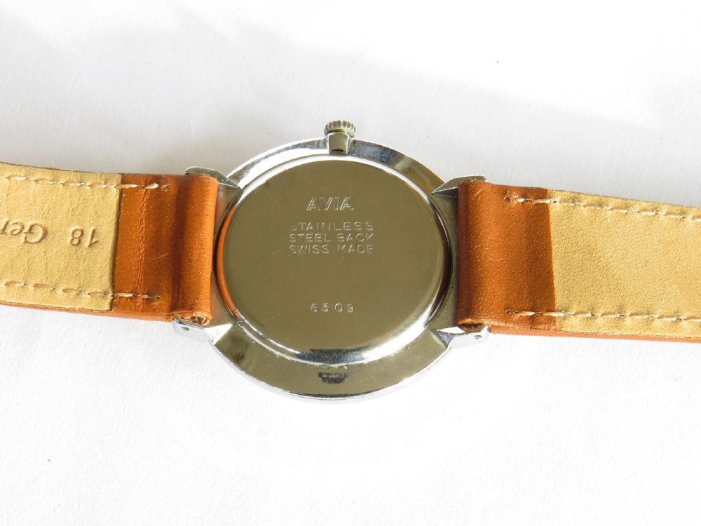 Gents 1960s Avia wrist watch View IV