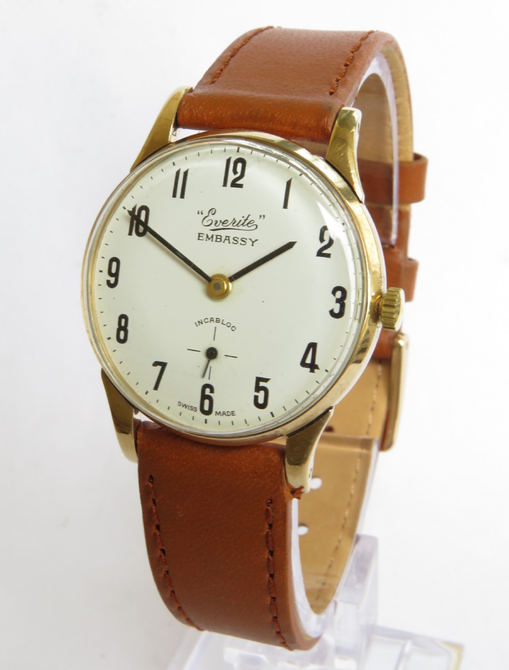 Gents 9ct gold Everite Embassy wrist watch